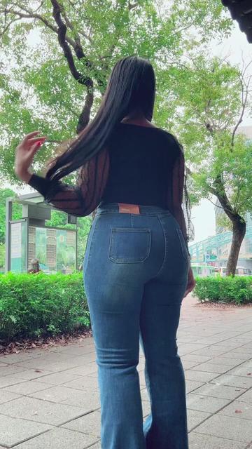 @Dewi Fitria💋