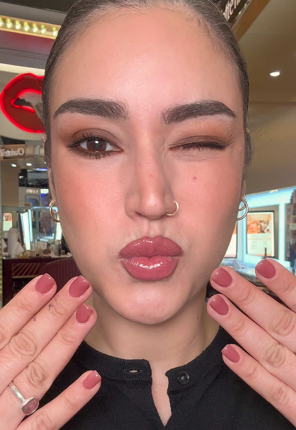 @Gio | NYC MUA