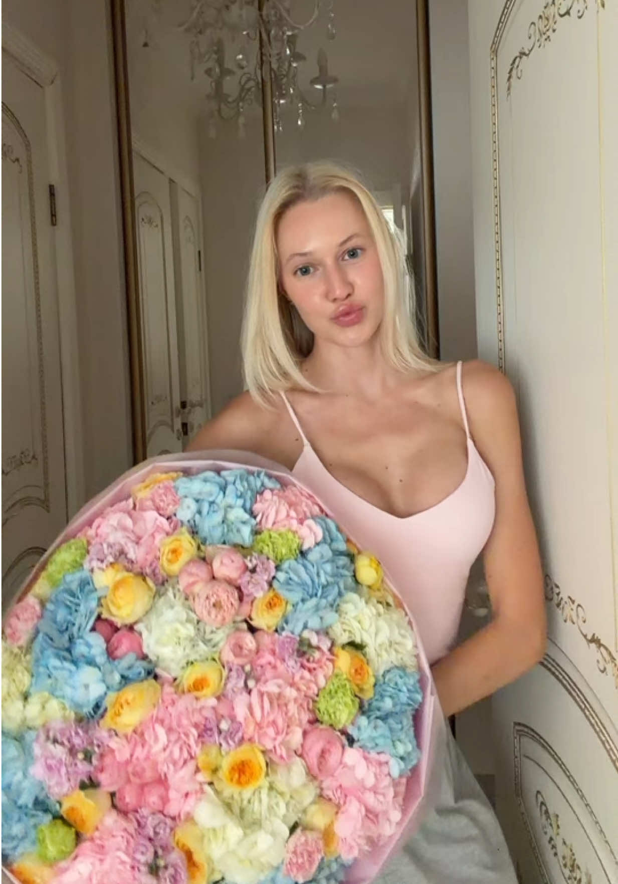 @Daria Shlyapnikova