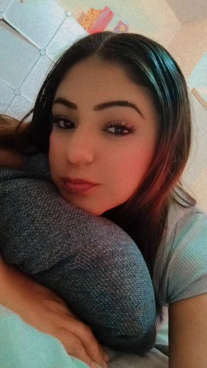 @tania_yadi