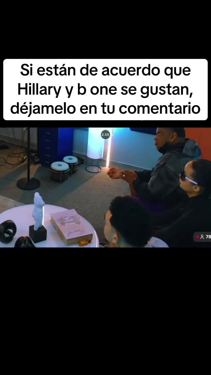 @Hillary y B one 💖😍