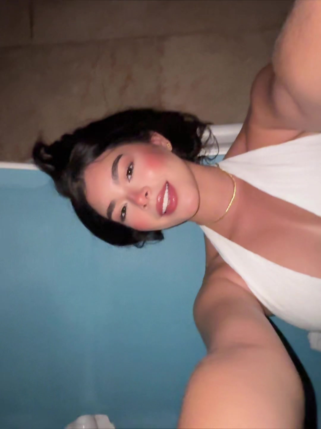 @Adriana Gomez
