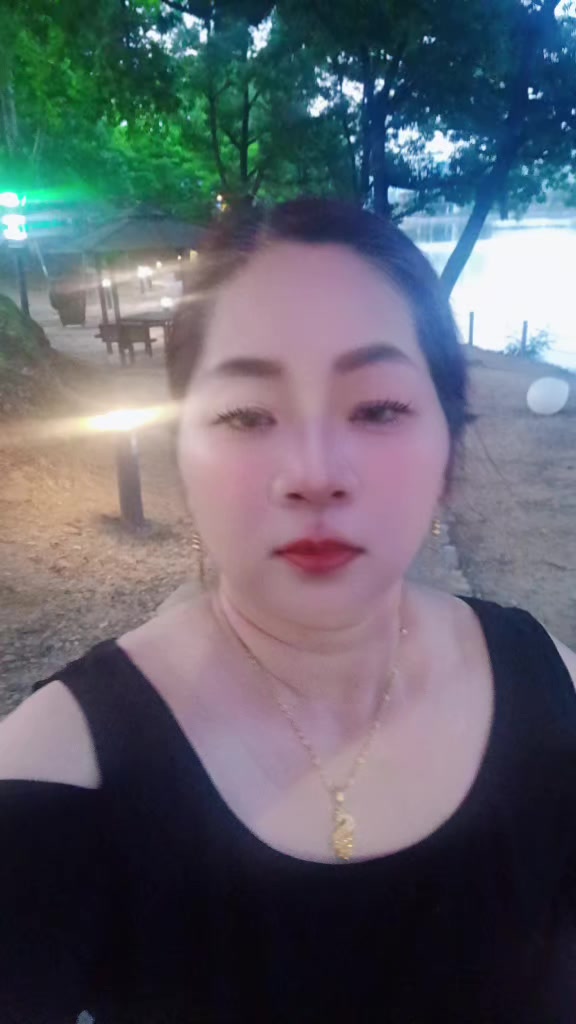 @Mai Thị Hà