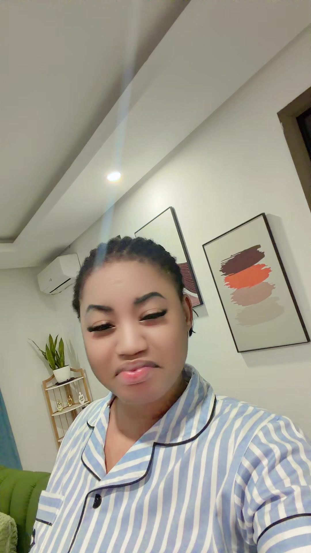 @blemanitiquimichouclair4