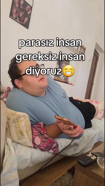 @YOZGATLI SARI GIZ🇹🇷🤘💡