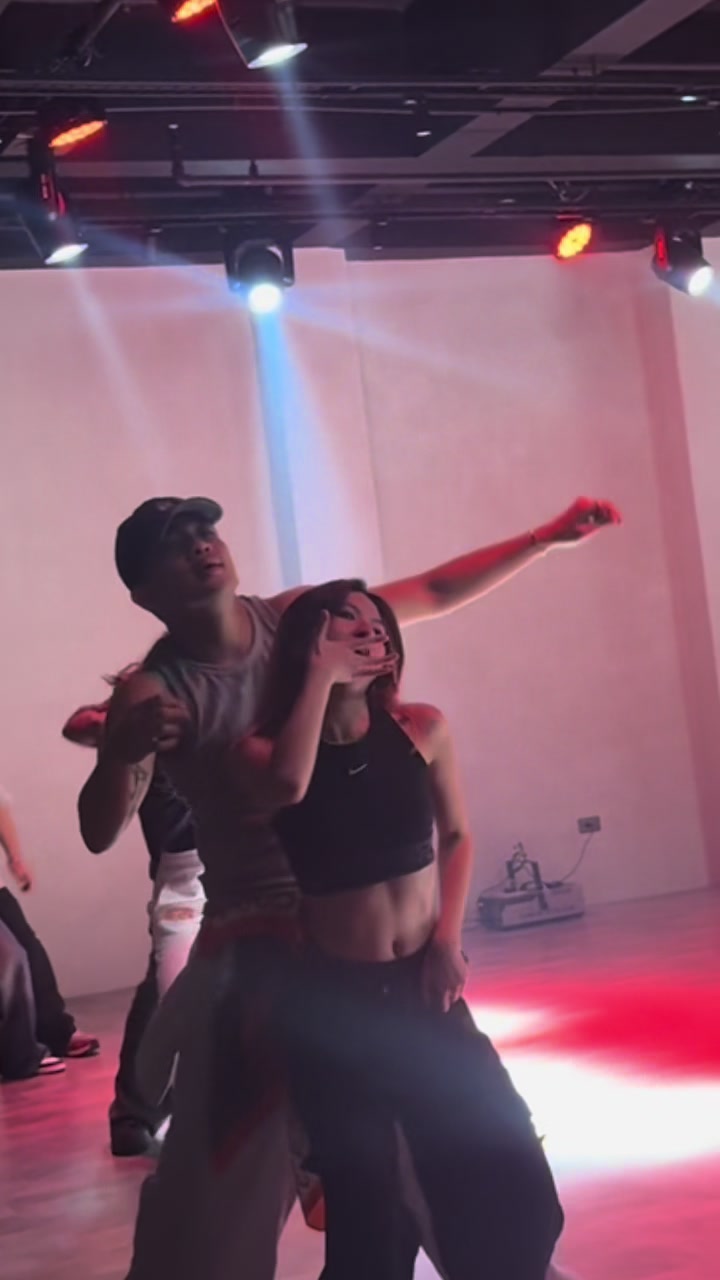 @Oya ✨