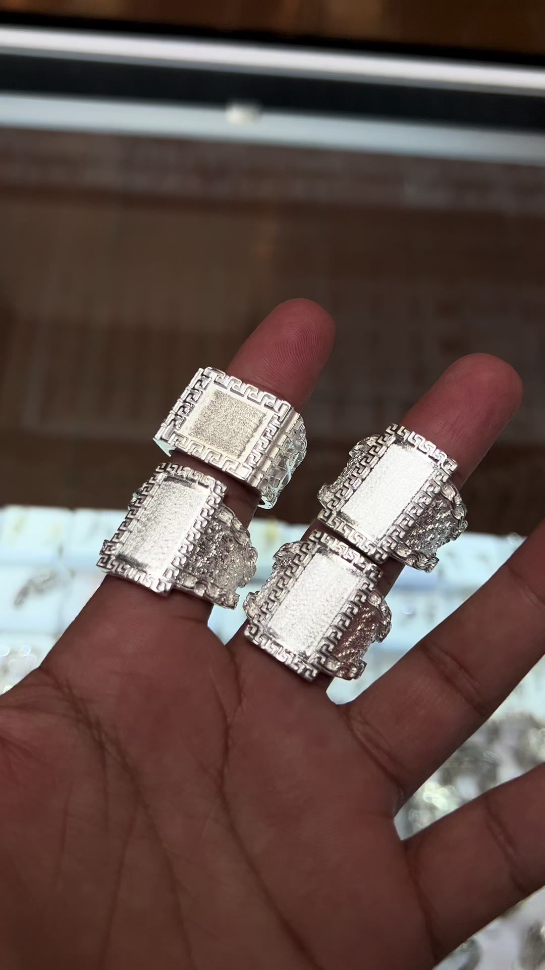 @AliJewelers