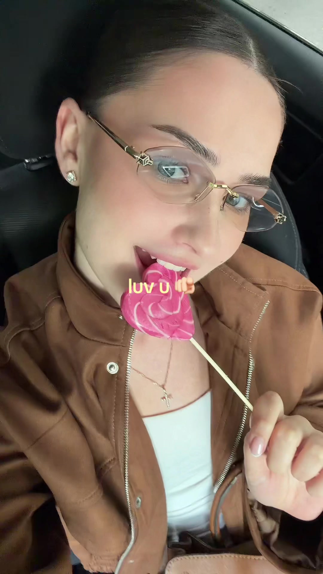 @Viktoria Vèiko