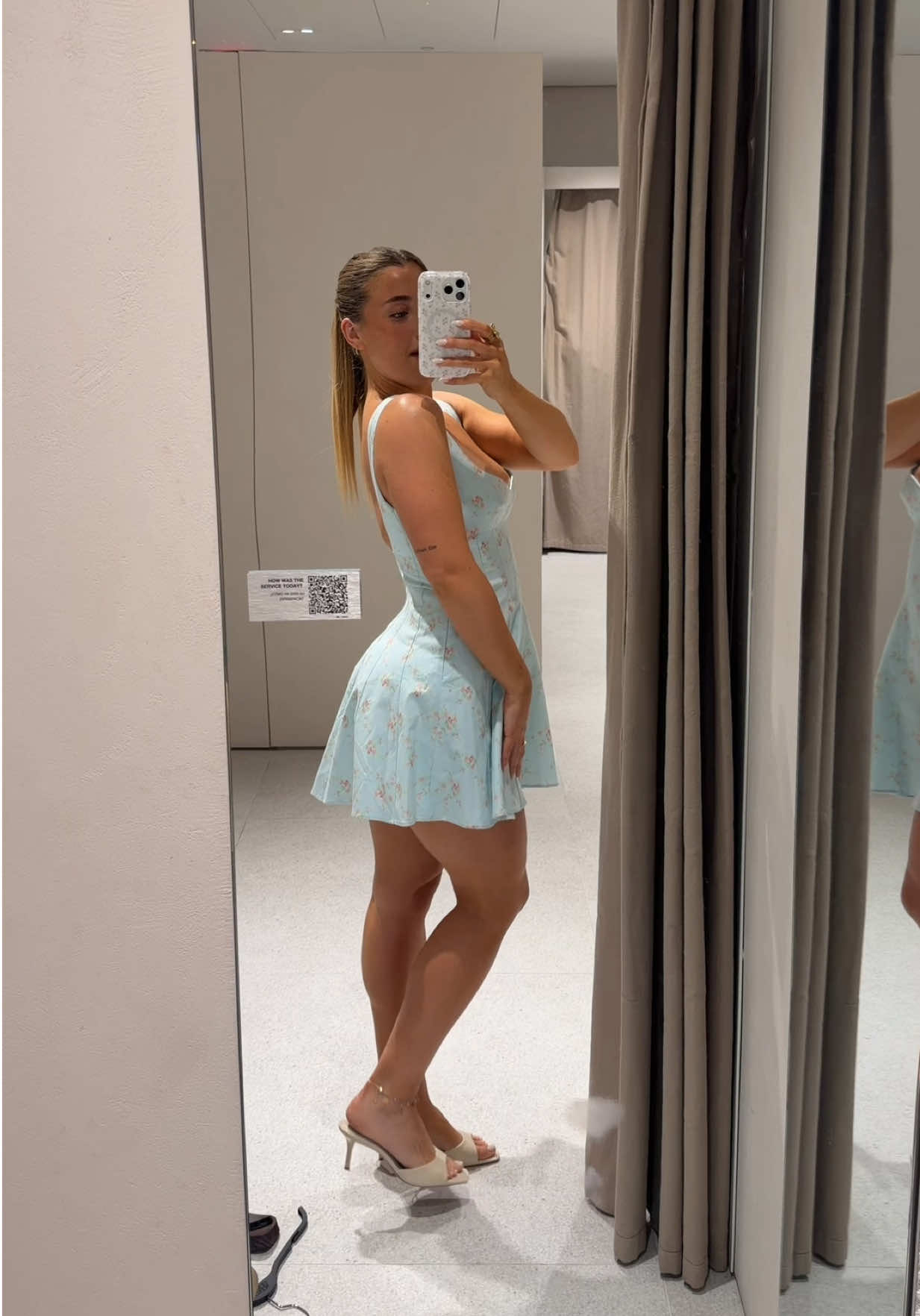 @julicelsi