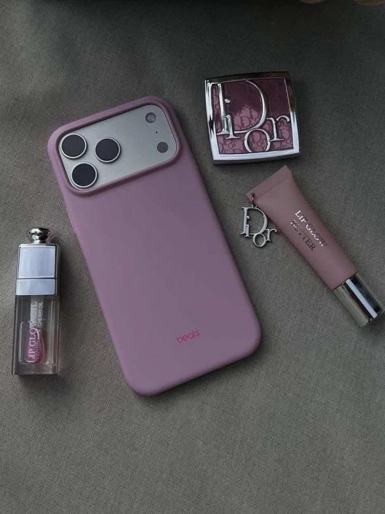 @Alex Lía
