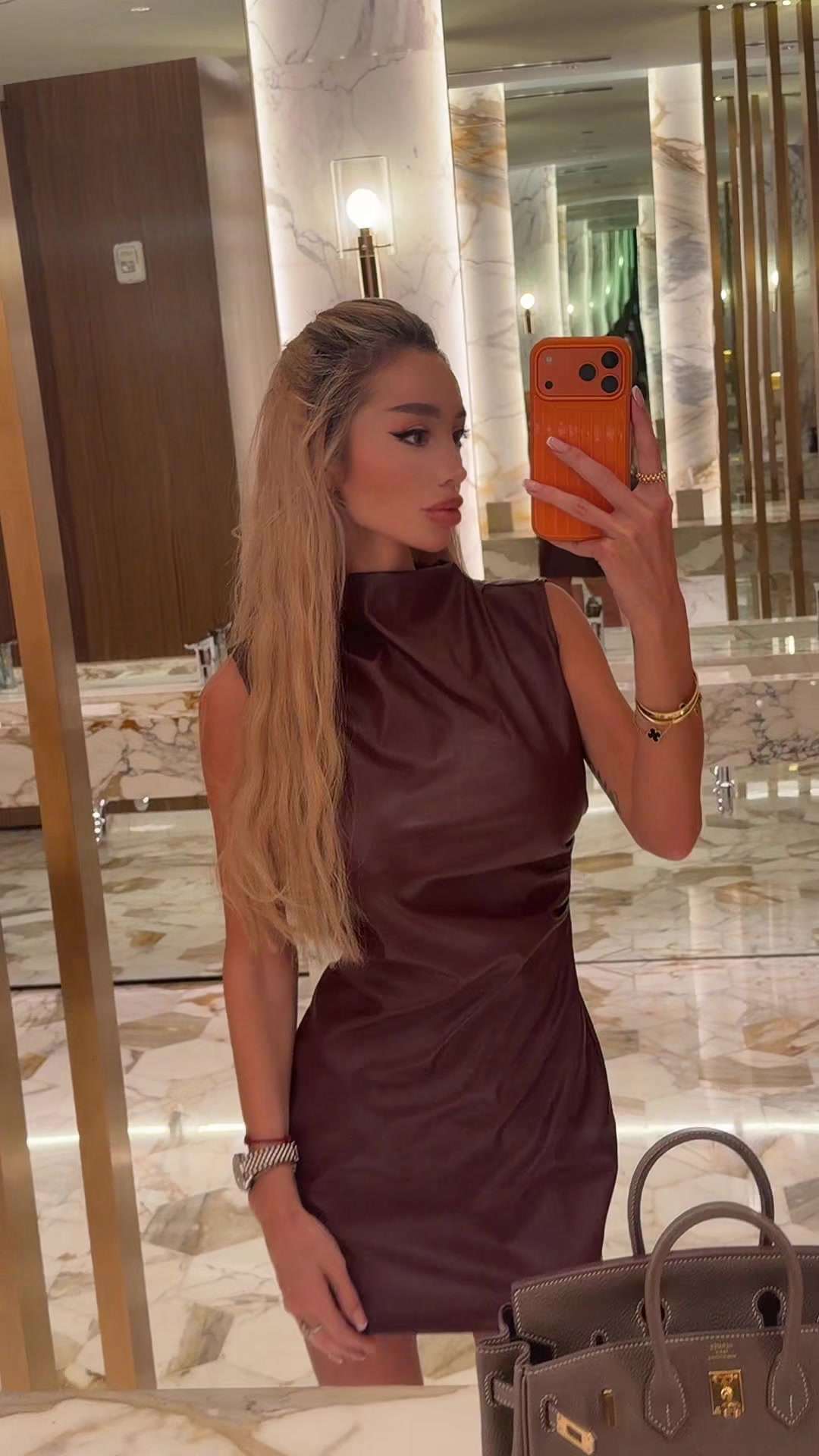 @🇦🇪 Nicole Semionov