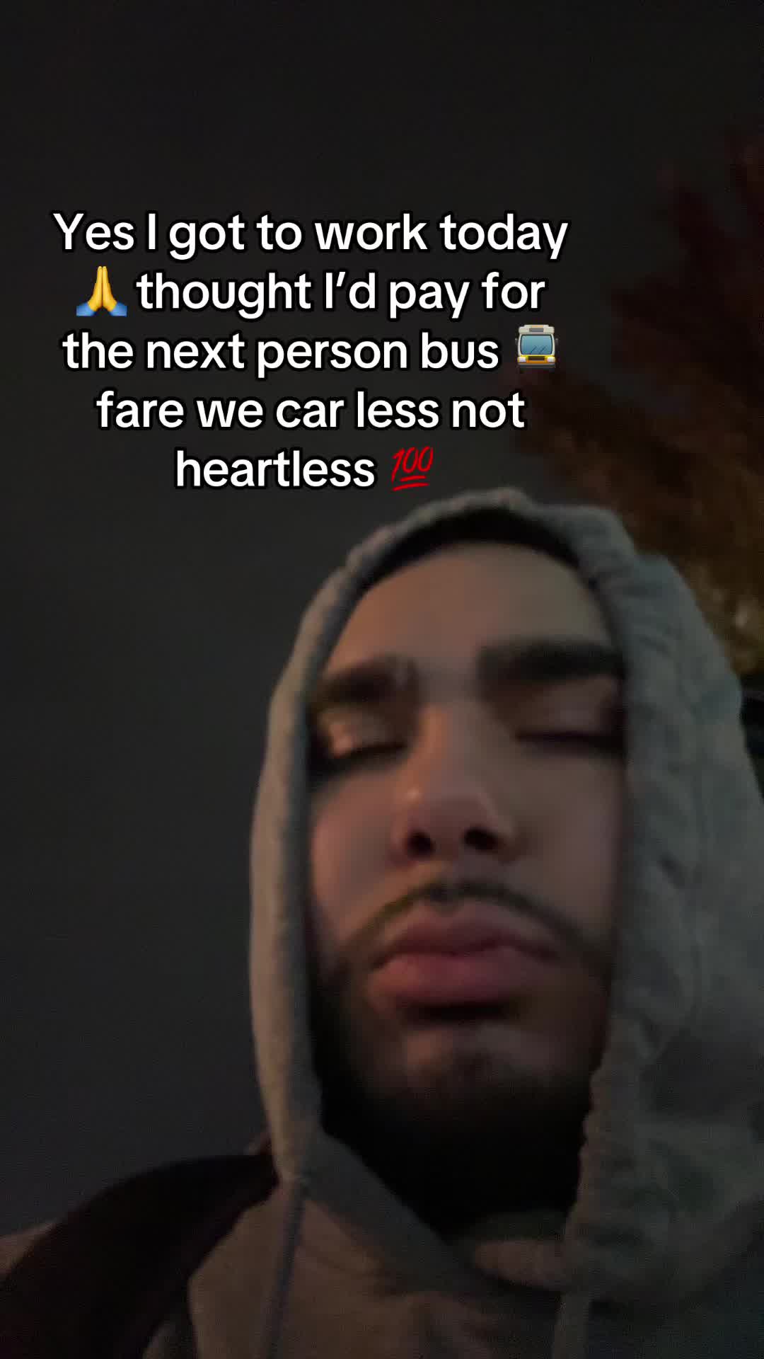@Kobeee_