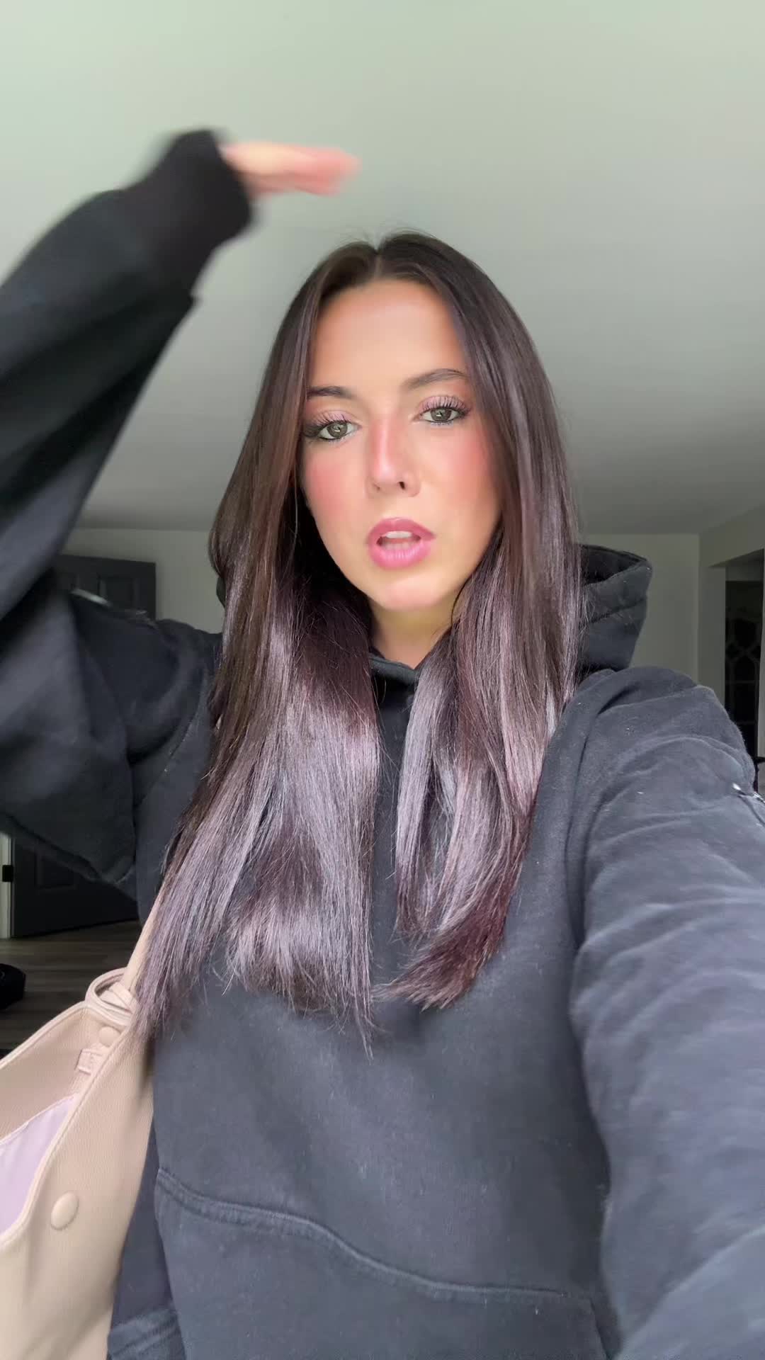 @M.yvonne4