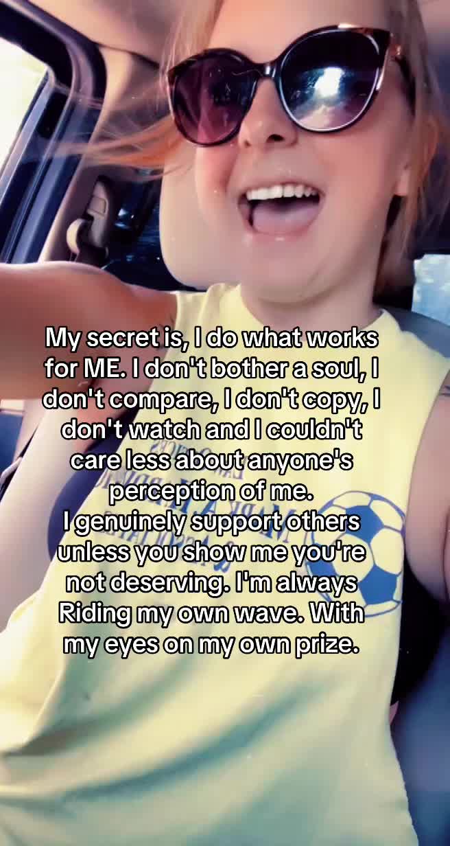 @April Nicole🖤