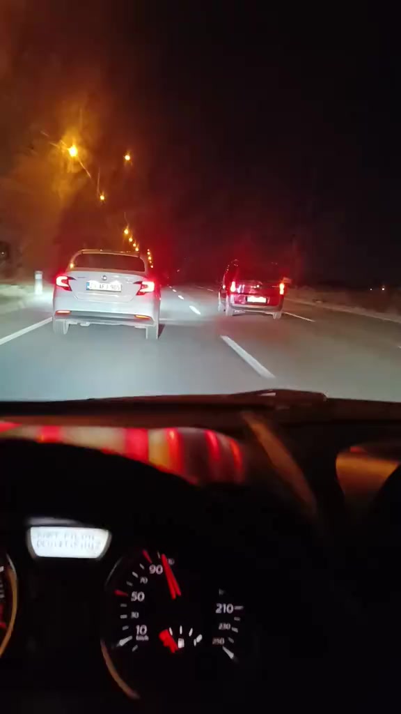 @&Uuml;mit Akdeniz