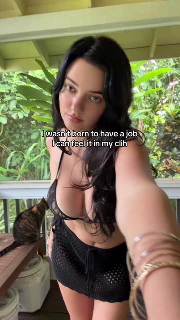 @Anastasia Claire