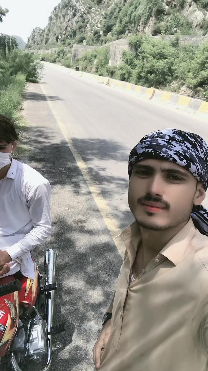 @شاکر اورکزئ 🦅