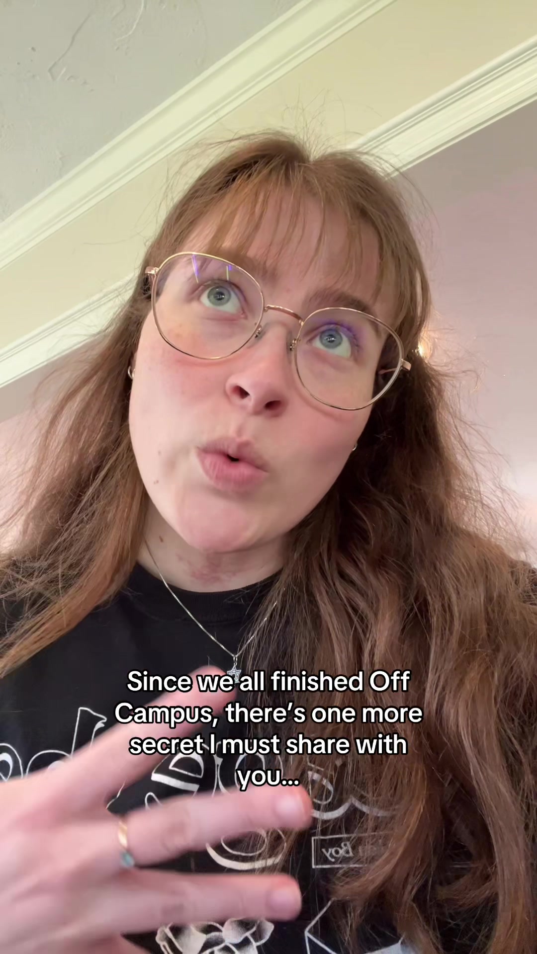 @Claire Mackenzie | Author🥰📚