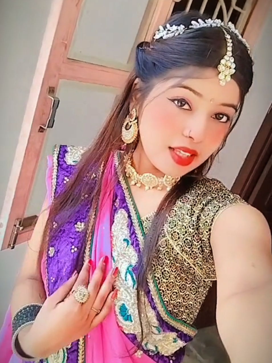 @Riya❤️🦚✨