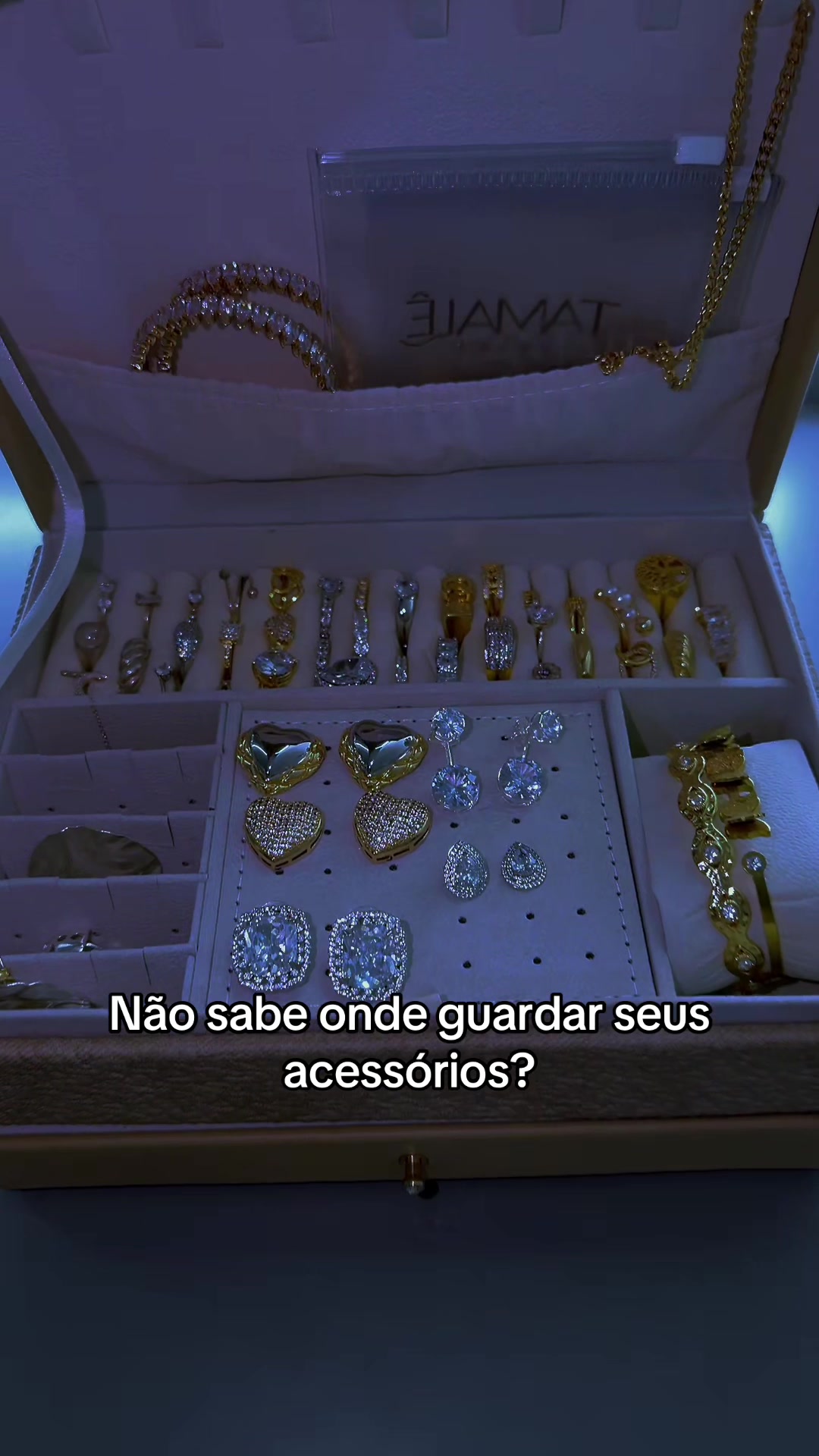 @Carolaine Alves