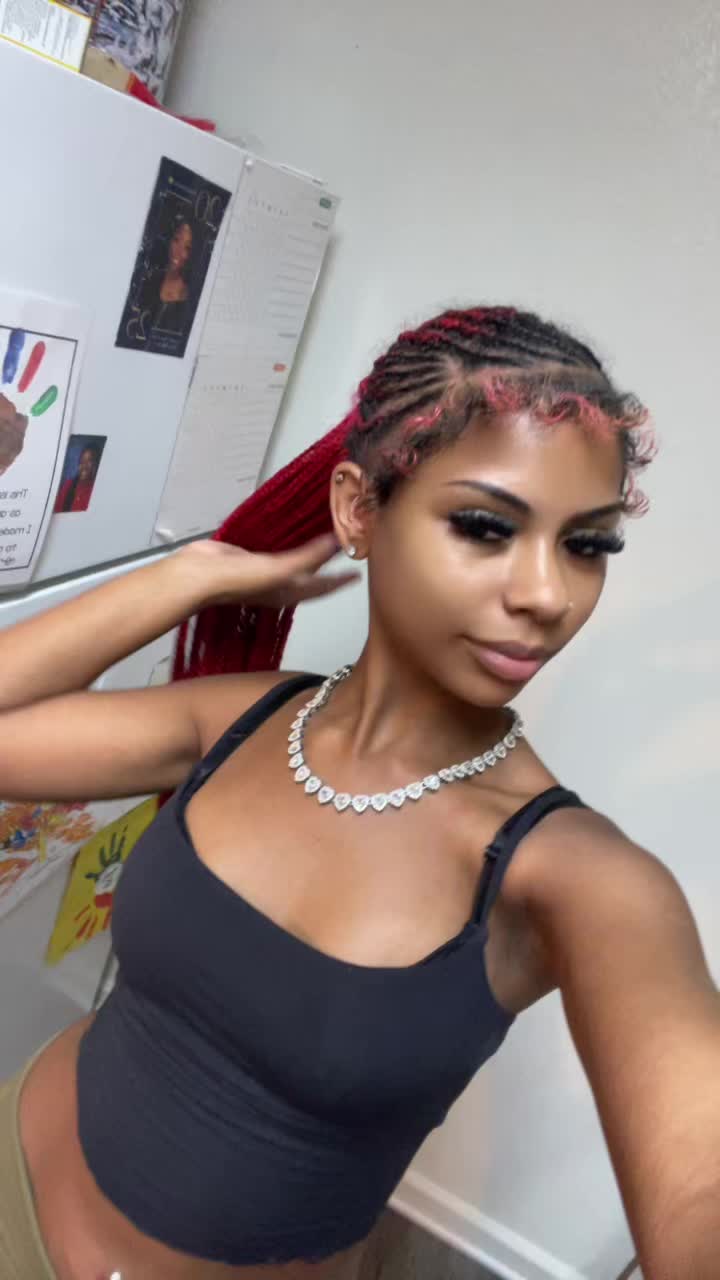 @nessaboo