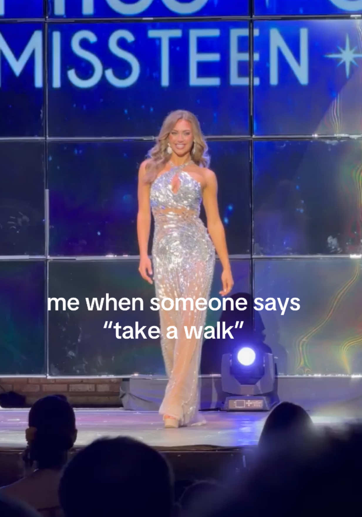 @sophia🪽