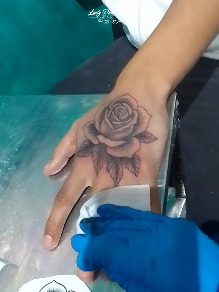 @Pink Tattoo
