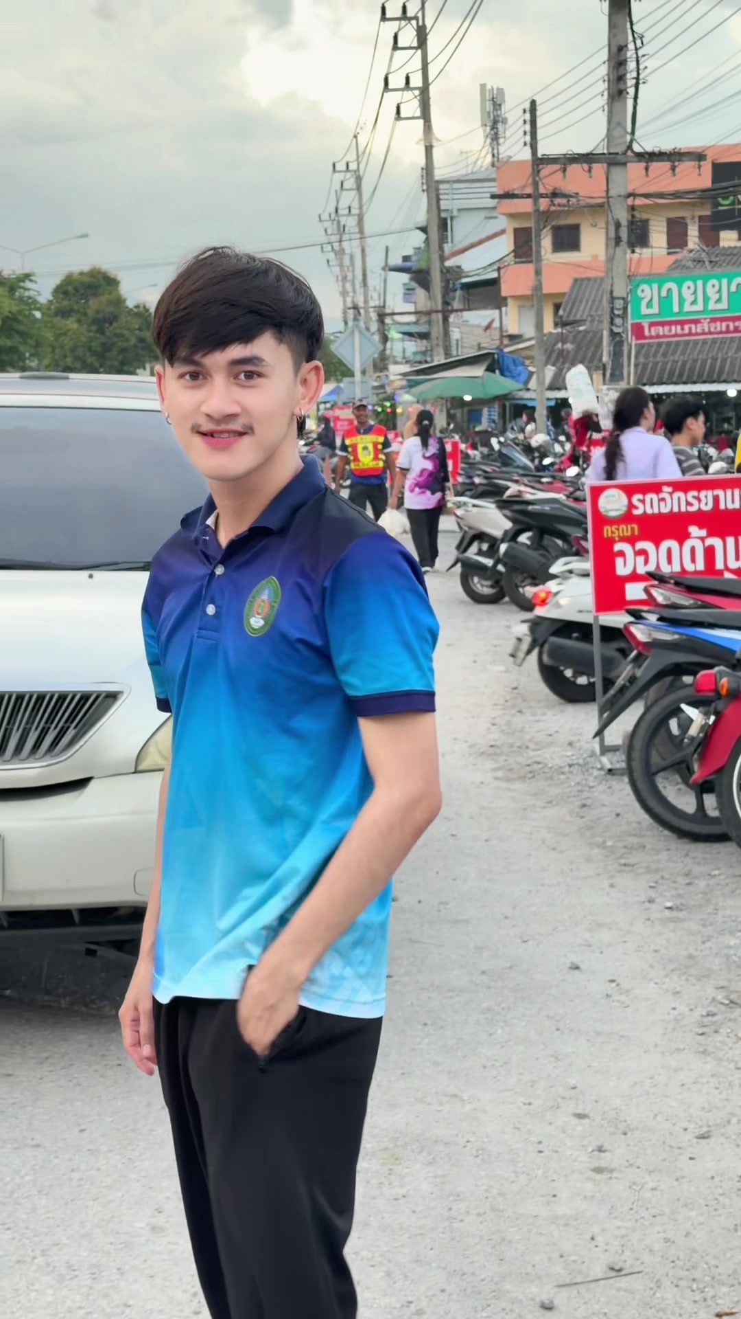 @โจนัสลูกป้าเอียด