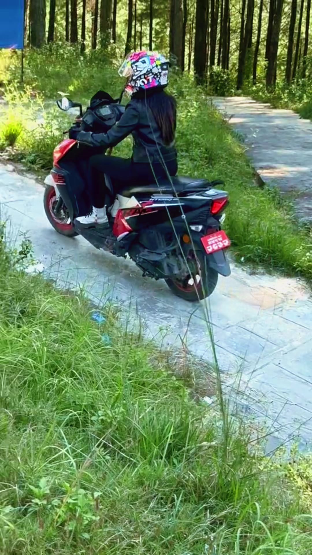 @โ๏ธ