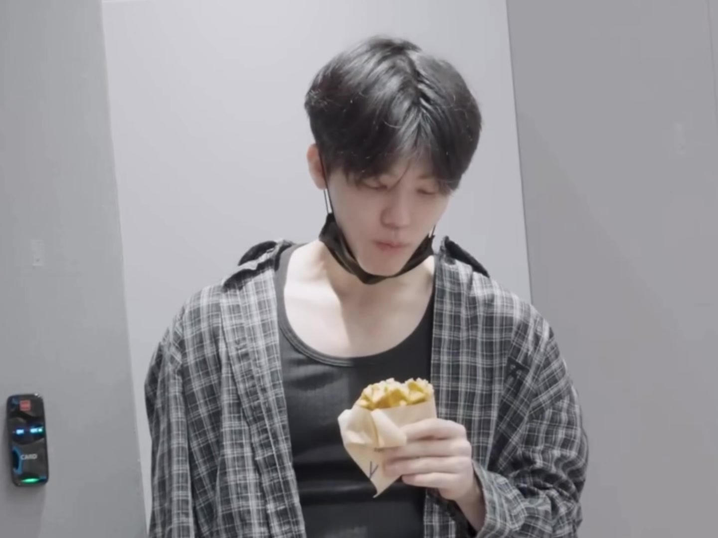 @๐๐๐๐แตฬ