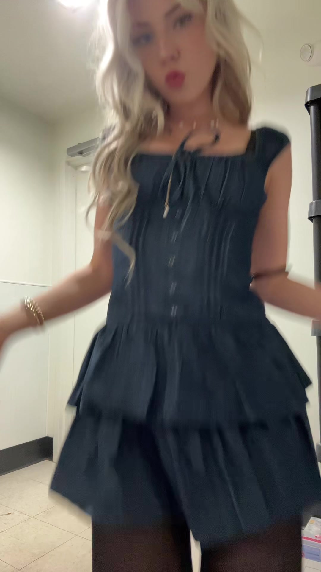 @ej