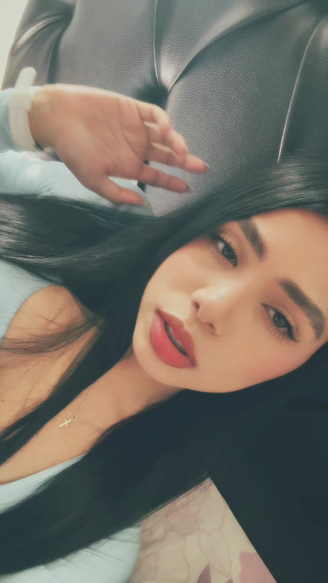 @Ari