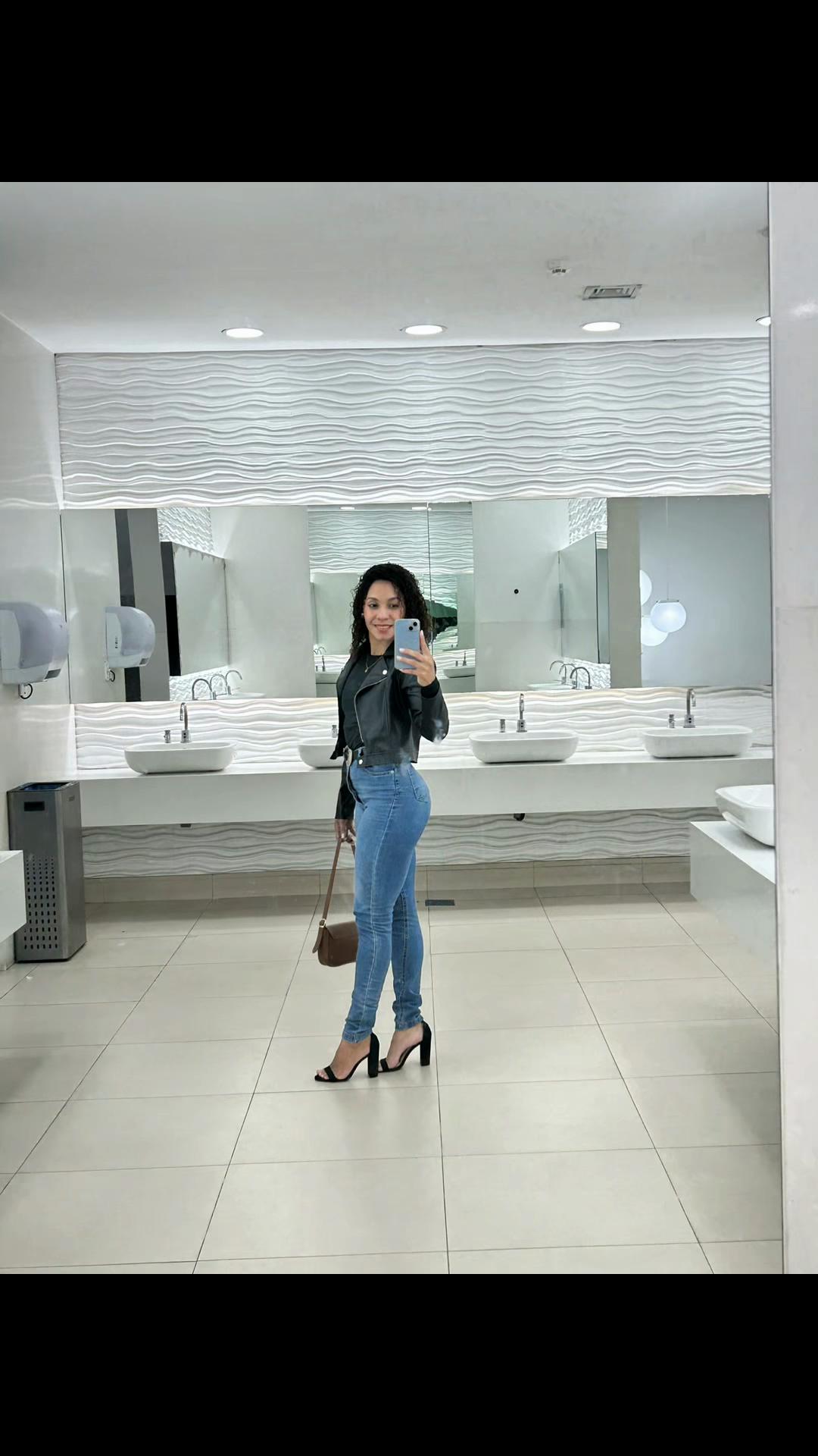 @Flávia