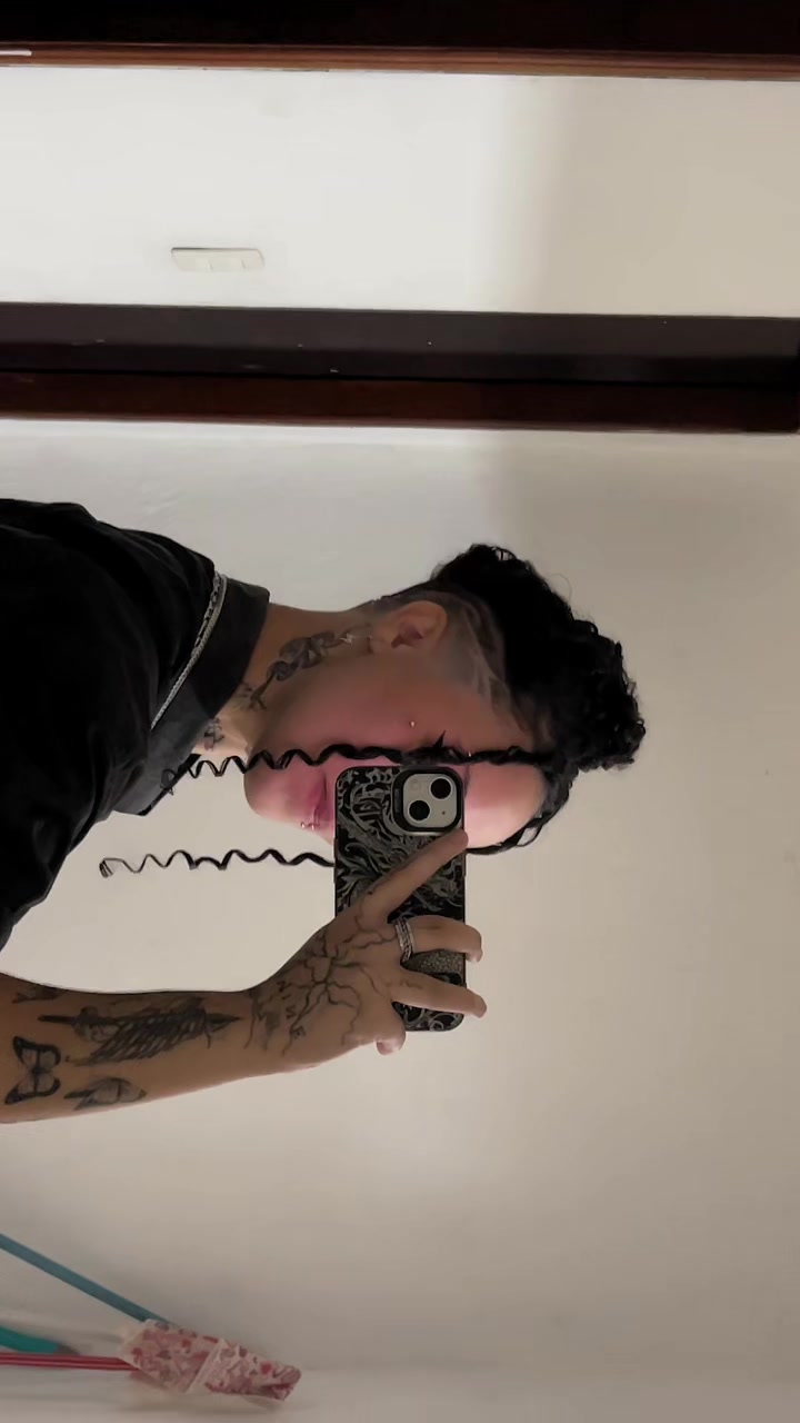 @_djangell