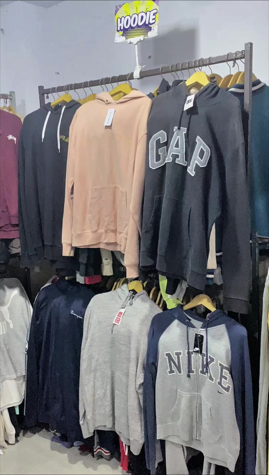 @BY DENISE STORE