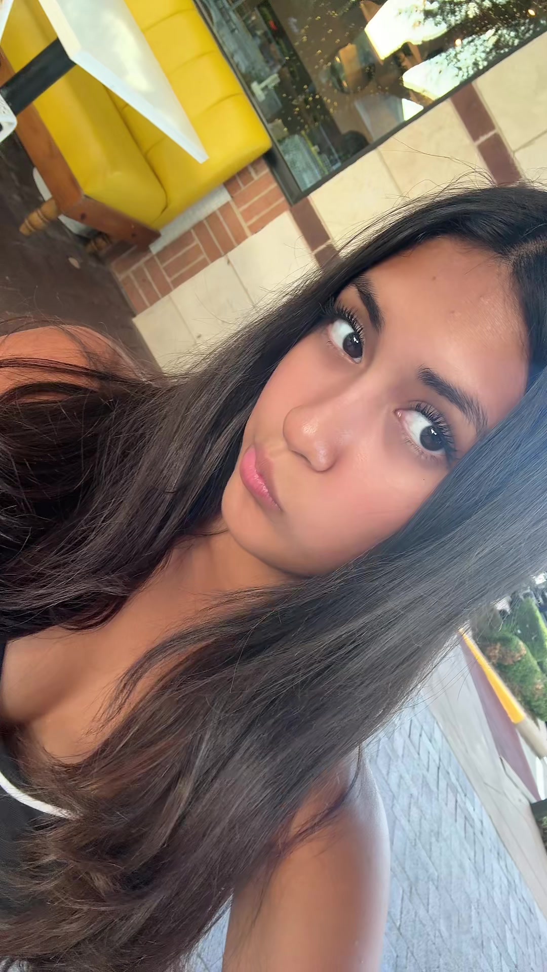 @⊱✿⊰