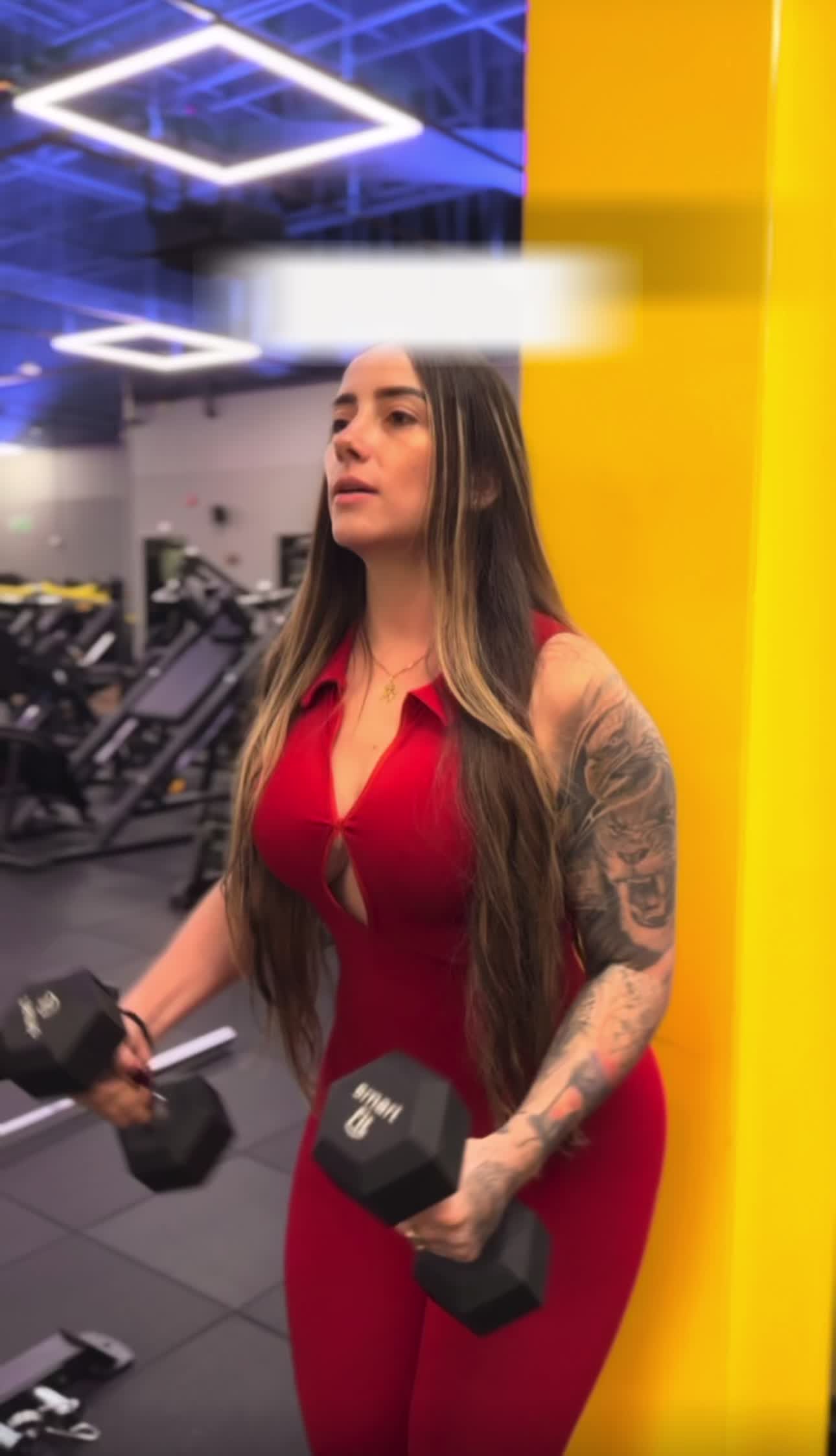 @Paola_londonoo