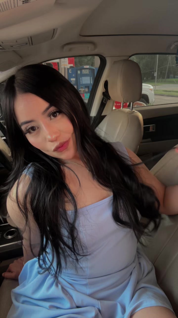 @Emii🍇