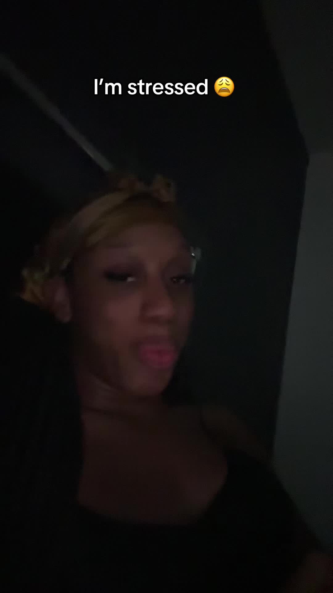 @Officialkhrissy