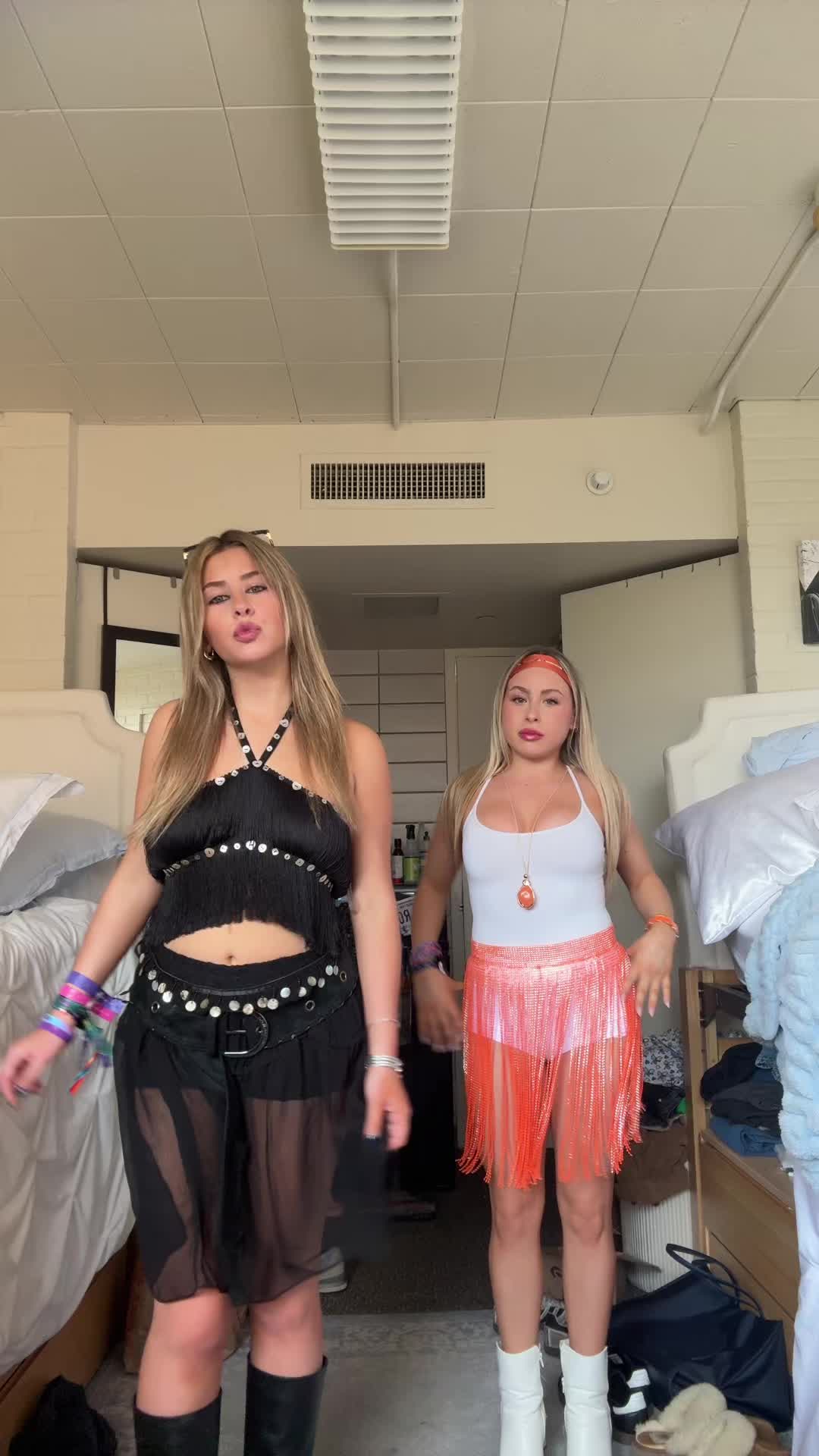 @Alyla