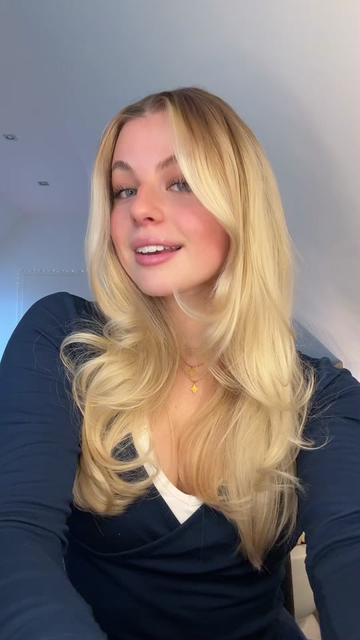 @tinaMiller98