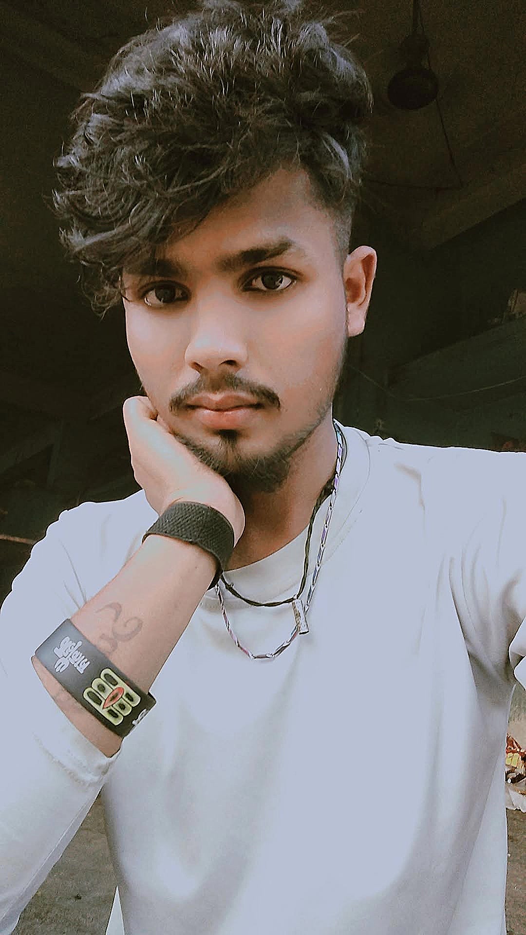 @Gunda 99 🚬🚬