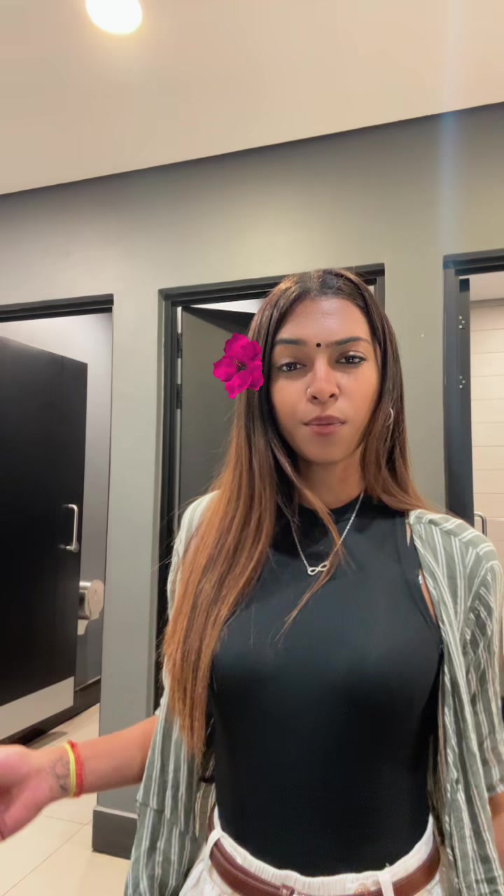 @Ig._.eesha💋!