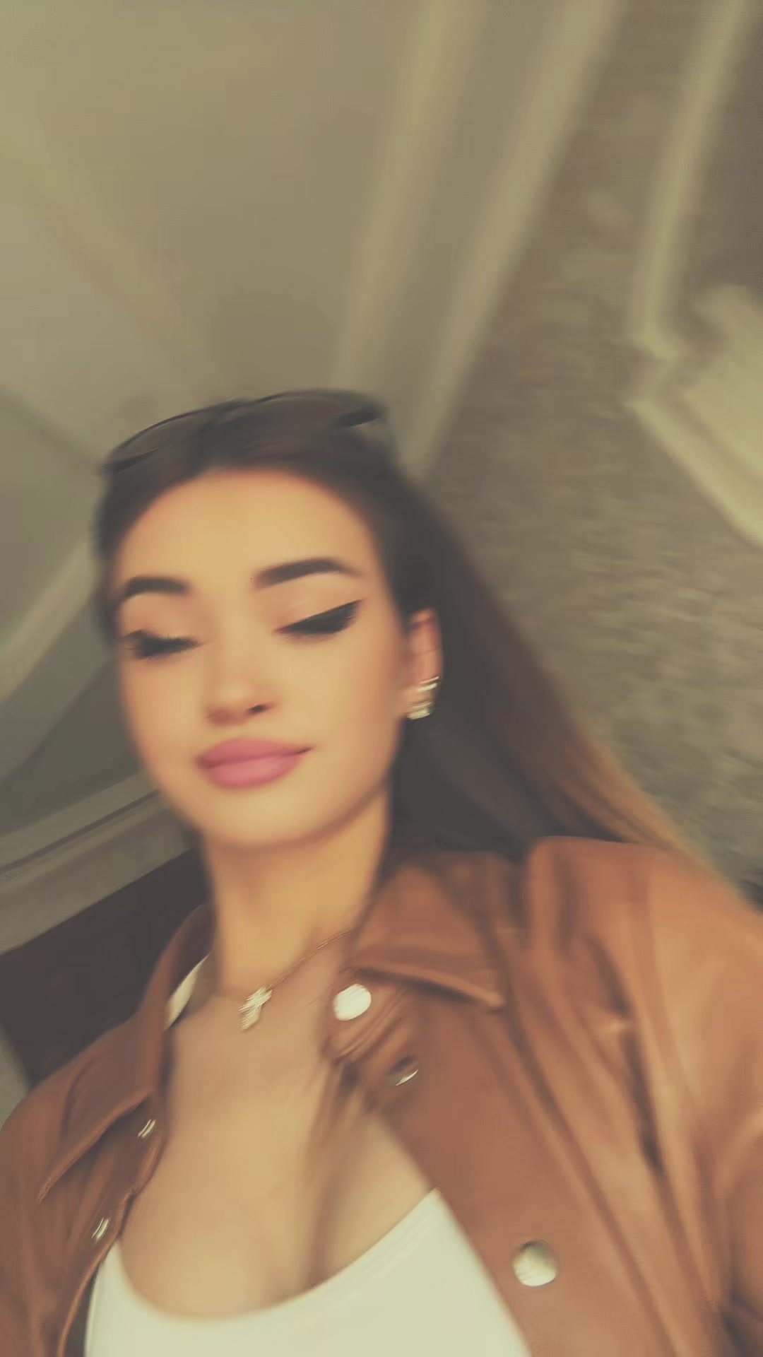 @Lavinushh_24