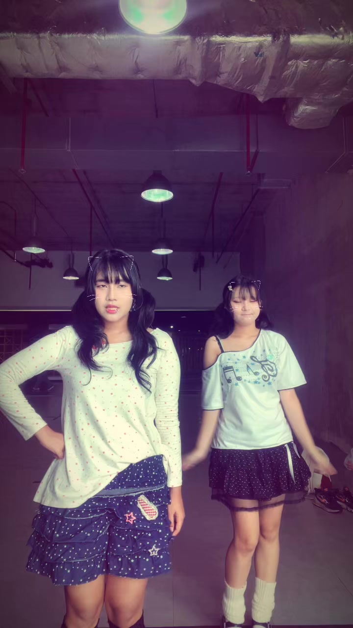 @포도스