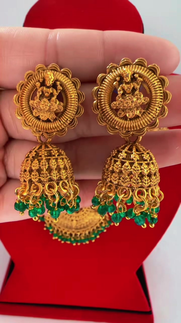 @Lavish Jewels