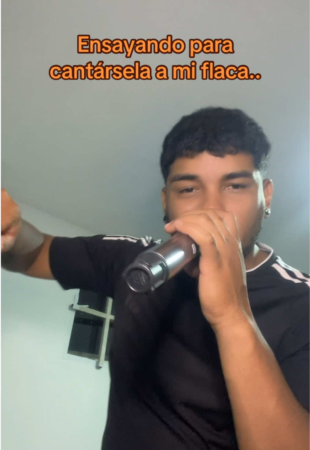 @L E O N I Z