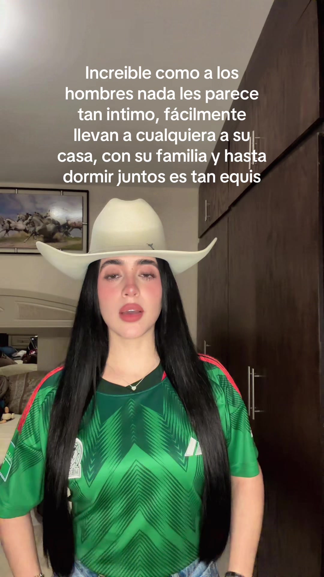 @𝑁𝑎𝑡𝑎𝑙𝑖𝑒