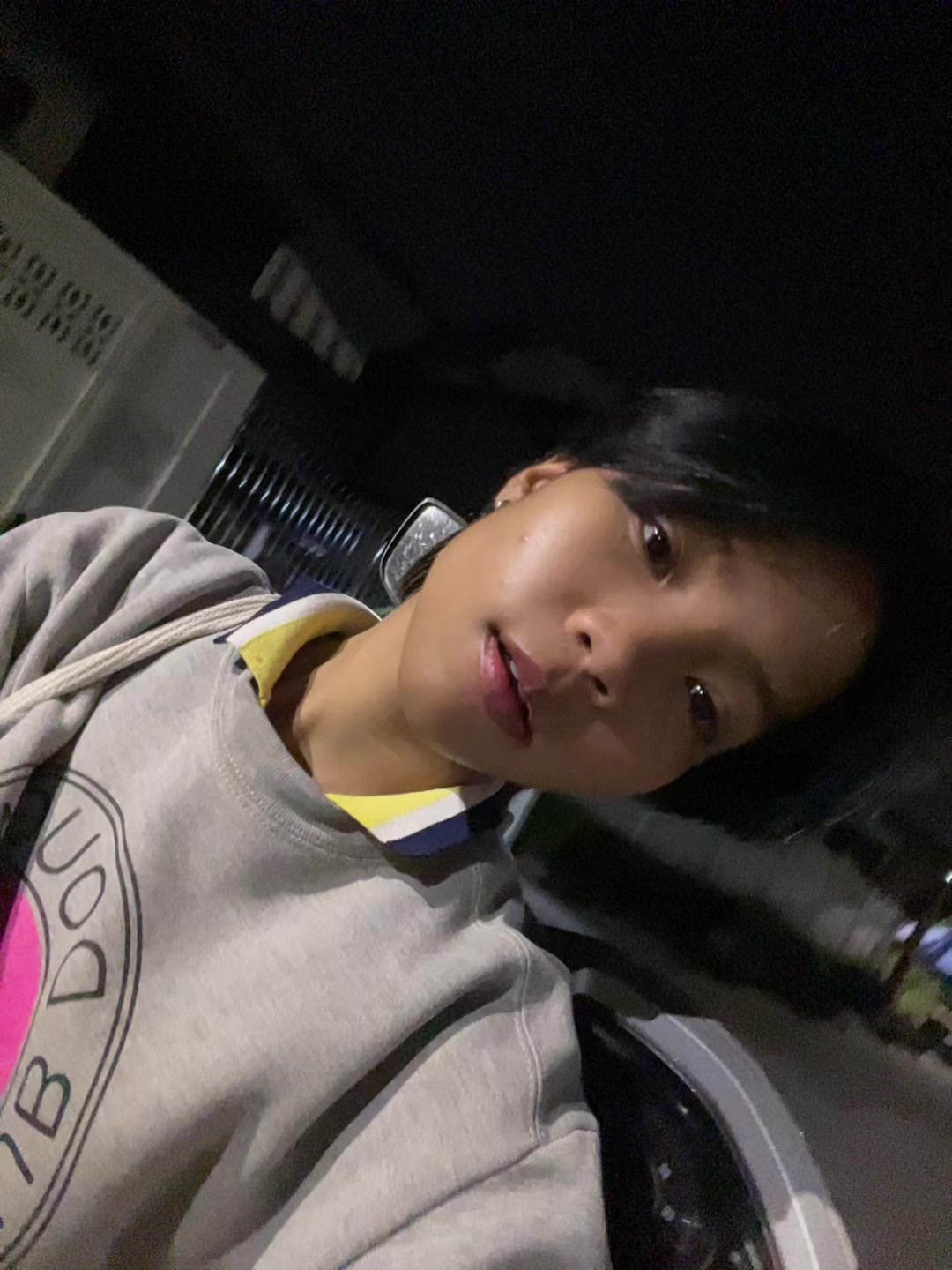 @นินิว