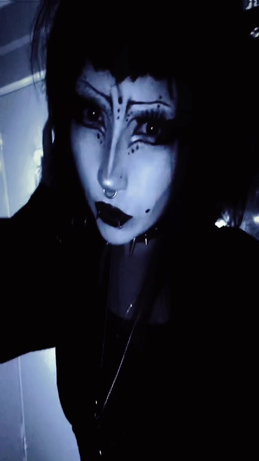 @daymin🦇
